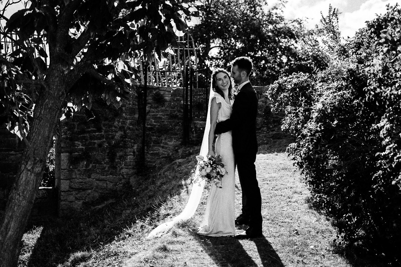 USK CASTLE WEDDING PHOTOGRAPHY FESTIVAL STYLE 077